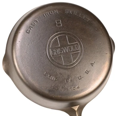 Vintage Griswold Large Block Logo No 8 (704) Cast Iron Skillet Restored Cond - Image 1 of 4