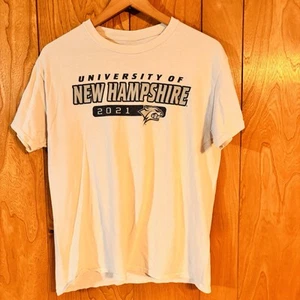 UNH Wildcats 2021 Shirt Adult Size Medium White Short Sleeve MV Sport Men's - Picture 1 of 4