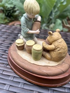 Classic Pooh Charpente “In The Honey Pots” Christopher Robin And Winnie The Pooh - Picture 1 of 6