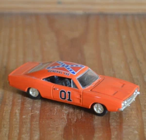 Vintage 2000 Racing Champions Dukes Of Hazzard General Lee 1/64 Scale Diecast - Picture 1 of 8