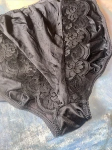 Mutandine grandi vintage a forma di fanciulla in nylon taglio alto - Foto 1 di 15