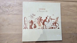 GENESIS-A Trick Of The Tail 1976 Vinyl Album VG+/VG+ - Bild 1 von 7