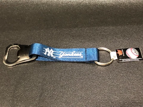 MLB New York Yankees Key Ring Keychain and Bottle Opener Cover