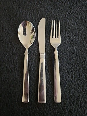 Juego de 3 piezas Reed And Barton Stainless Heritage Mint REGENT Youth Foto 1 de 4