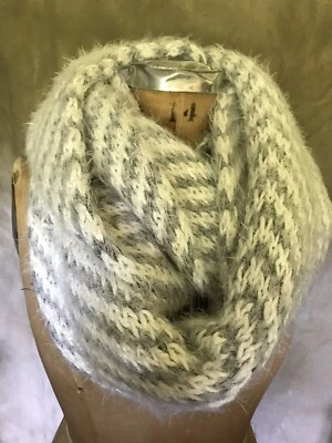 LUSH Fuzzy Chunky INFINITY SCARF Boho Ivory GRAY Super Soft NWT Urban Outfitters - Image 1 of 4