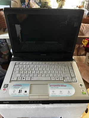 Toshiba Satellite Laptop - Preloved - Vintage - Excellent Condition w/ Charger - Image 1 of 4