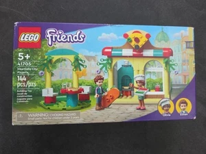 LEGO FRIENDS: Heartlake City Pizzeria (41705) - Bild 1 von 2