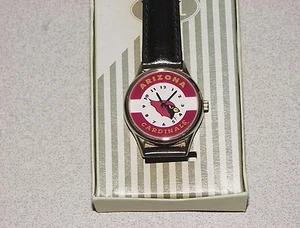 Vintage Arizona Cardinals Fossil Markenuhr "Relic" Uhren Neu mit Etikett in Original Box - Bild 1 von 2