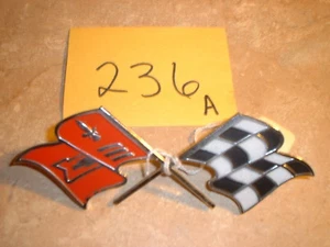 57-60 Chevy Corvette NOS Front Fender Emblem OEM 3767507 236A - Foto 1 di 2
