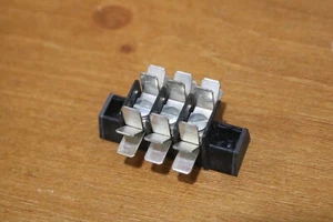 KULKA MARATHON 3-POSITION TERMINAL STRIP WITH QUICK CONNECTS (8 pieces) - Picture 1 of 2