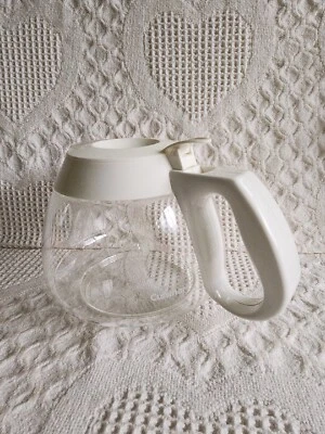 White Cuisinart Coffee Carafe Glass Pot  10 Cup Coffee Maker - Image 1 of 4