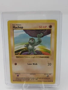 Machop 052/102 Base Set (Shadowless) Regular - Picture 1 of 2