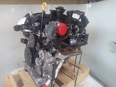 VOLKSWAGEN AMAROK 2H 3.0L TURBO DIESEL ENGINE DDXE 2016-2022 - Image 1 of 4