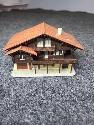Kibri  N Scale 1:160 German  Babarian Wooden Villa  Fully Assembled  - Image 1 of 4