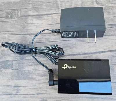 TP-Link PoE Injector Model TL-POE150S A8 - Image 1 of 3