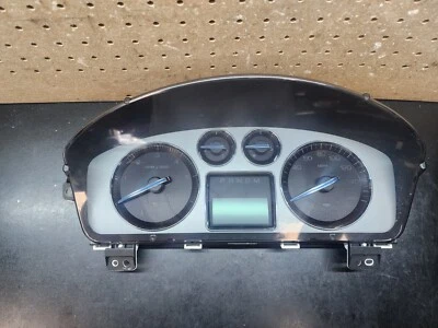 2007 凯迪拉克凯雷德 ESV 速度计仪表组 TN257430-1168 — 第 1/4 张图片