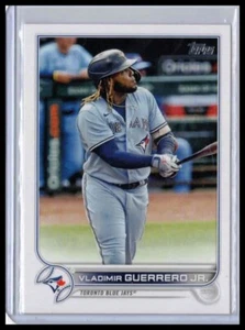 2022 Topps #300 Vladimir Guerrero Jr. Gold #/2022 - Picture 1 of 2