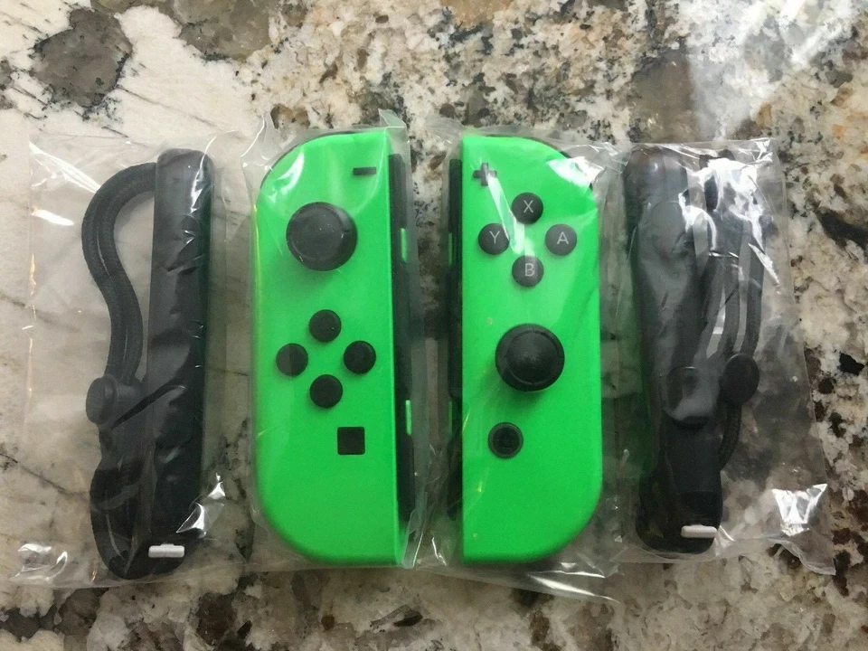 Nintendo Switch Joy-Con Set Splatoon 2 GREEN + Straps Genuine Controllers NEW - Image 1 of 1