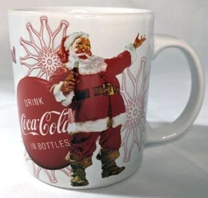 Taza de café de cerámica Coca-Cola Coca-Cola Santa Felices Fiestas NUEVA - Imagen 1 de 5