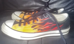 HERRENGRÖSSE UK 10 CHUCK TAYLOR FLAMMEN ORANGE UND SCHWARZ CONVERSE MINIMALE GEBRAUCHSSPUREN - Bild 1 von 9