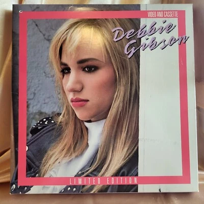 Debbie Gibson Anything is Possible Cassette/Live VHS Limited Edition Box SS/VG - Image 1 of 4