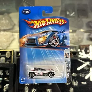 Hot Wheels Final Run 4/5 Cat-A-Pult 2004 #136 White (K) - Picture 1 of 8