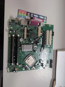 Placa madre Intel D945GPB Socket LGA775 con Pentium 4 3,4 GHz y 2 Gb RAM y E/S Shi - Imagen 1 de 14