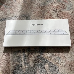 ๐ APPLE Magic Keyboard | Wireless Silver/White Keys MLA22LL/A | NEW & SEALED ๐ - Picture 1 of 1