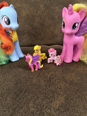 Lot 5 My Little Pony Hasbro Figures Cadance Dash Pinkie Pie Applejack Minis G4 - Image 1 of 4