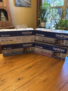 ⭐️Brother Standard-Yield Toner TN223⭐️Pack of 4 Black/Cyan/Magenta/Yellow⭐️ - Picture 1 of 9