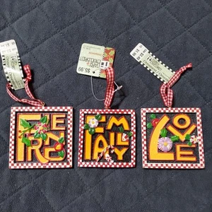 3 Vintage Mary Engelbreit Love, Family & Friend Resin Christmas Ornaments - Picture 1 of 10