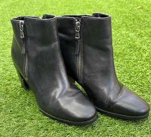 Ralph Lauren Black Leather Double Zip Ankle Boots Size 8B Women’s Preloved - Picture 1 of 19