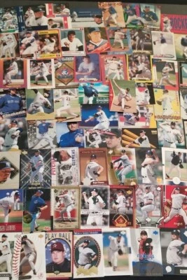 ROGER CLEMENS YOU PICK HUGE COLLECTION  100,S OF  HIGH GRADE CARDS RED SOX,YANKS - Image 1 of 4