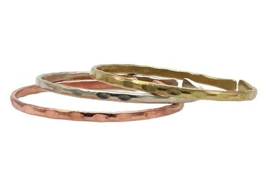 Armreif-Set - drei Armreife in Kupfer, Messing und Weißmetall 102213 - Bild 1 von 4
