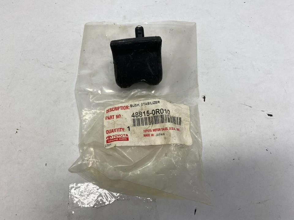 2006-2015 Toyota Rav4 Scion xB Front Left Stabilizer Bar Bushing OEM 48815-0R010 - Image 1 of 4