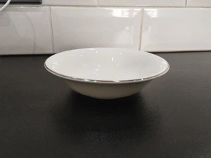 2er Set Wedgwood Signet Platin 15,5 cm Müslischale / Suppenschüssel - Bild 1 von 3