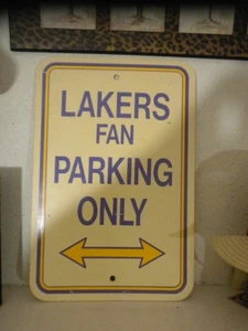VINTAGE Lakers FAN PARKING ONLY SIGN 18 X 12 1980’s VTG plastic - Picture 1 of 6