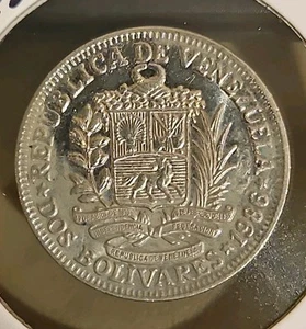 1986 Venezuela 2 Bolivares - Picture 1 of 2