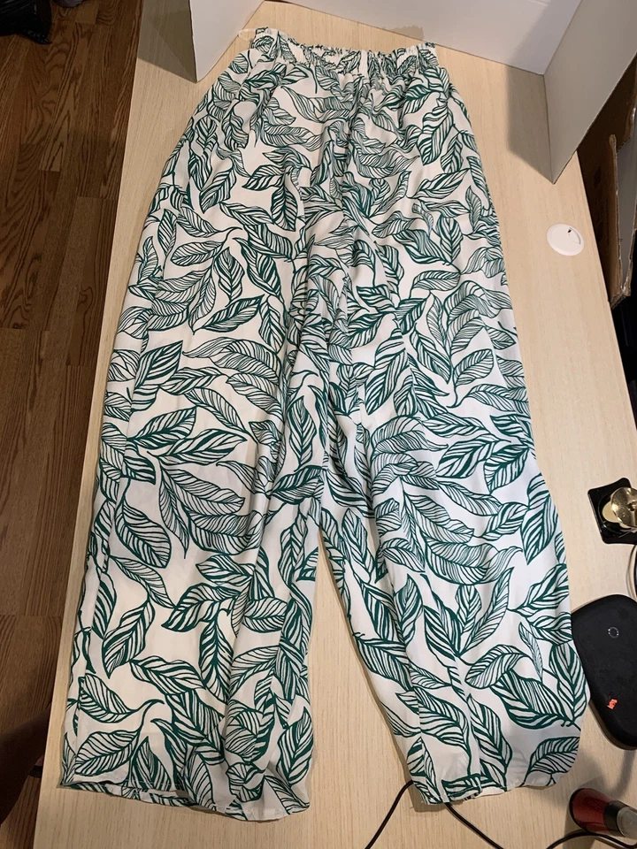 粉色百合女式白色绿叶图案Palazzo裤子尺寸S — 第 1/4 张图片