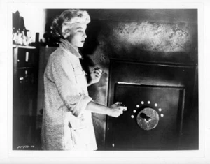 Non di questa terra foto 8 x 10 1957 Paul Birch, ghirlanda di Beverly - Foto 1 di 2