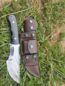 BELLISSIMO COLTELLO CACCIA INSEGUITORE LAMA ACCIAIO FATTO A MANO PERSONALIZZATO MANICO MICARTA - Foto 1 di 4