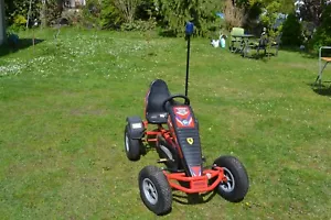 Kettcar von Berg, Ausführung FEUERWEHR, mit schickem Zubehör - Bild 1 von 13