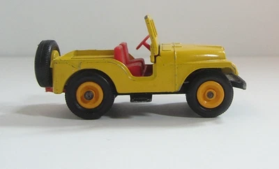 Vintage Matchbox Lesney JEEP #72 - Image 1 of 4