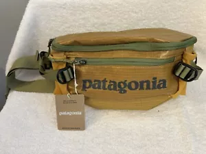 PATAGONIA Black Hole Waist Pack 5L Shine Yellow - Fanny Zip Duffel - NEW w/ TAG - Picture 1 of 7