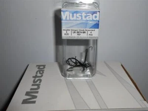 New Mustad Double Stinger Hooks Size 1 LR-3674-BN 4pcs Secret Bass Rig S219 - Picture 1 of 4