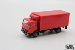 Herpa MB Mercedes LK 7.5t refrigerated truck red chassis black 1:87 /H23126 - Picture 1 of 1