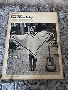 STEFAN GROSSMAN'S BOOK OF GUITAR TUNINGS - RARO LIBRO TABULARE CHITARRA BLUES - Foto 1 di 9