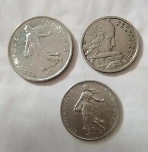 Lote de 3 monedas de 1 franco (1960) y 5 francos (1970) y 100 francos (1954) Francia 🇫🇷 - Imagen 1 de 2