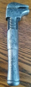Vintage Pre-owend Damaged Handle Twist Adjustable Spanner/ Wrench - Picture 1 of 9