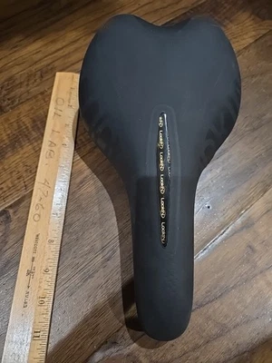 Selle Royal - LookIN Assento de Bicicleta Gel Selim de Bicicleta Bom Selim de Bicicleta Usado - Imagem 1 de 4